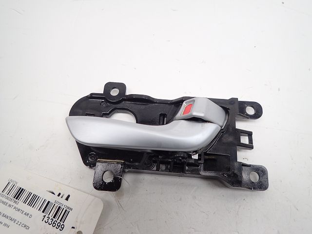 Poignee interieure porte arriere droite