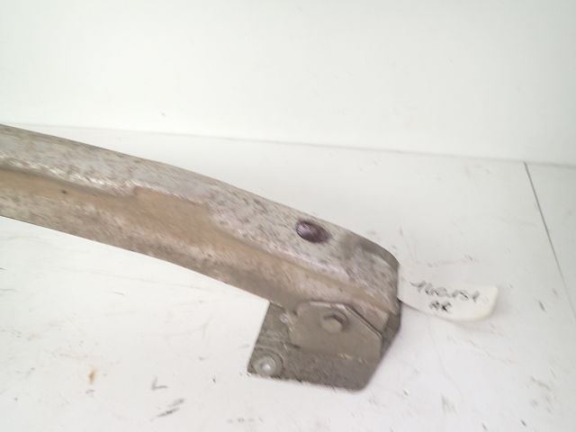 Renfort pare-choc arrière