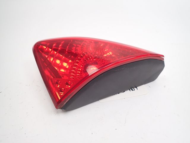 Feu arrière intérieur droit