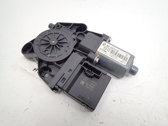 Lève-vitre électrique avant droit