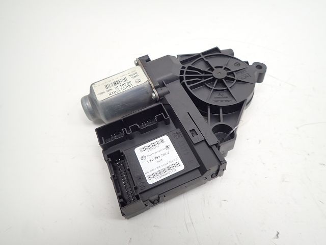 Lève-vitre électrique avant gauche