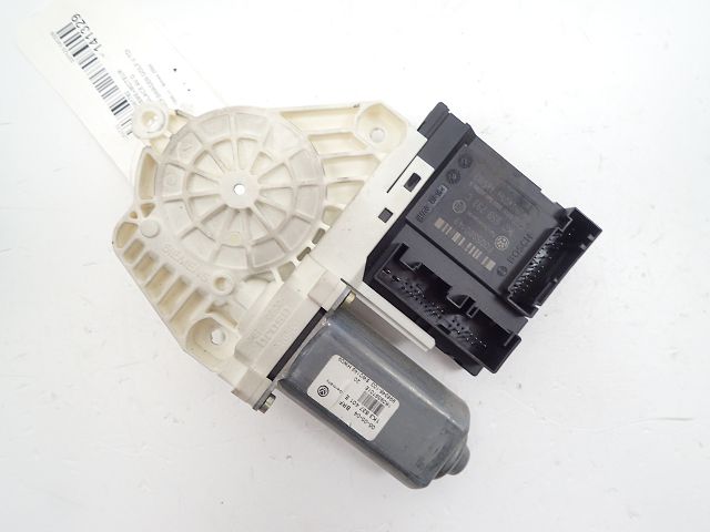 Lève-vitre électrique avant gauche