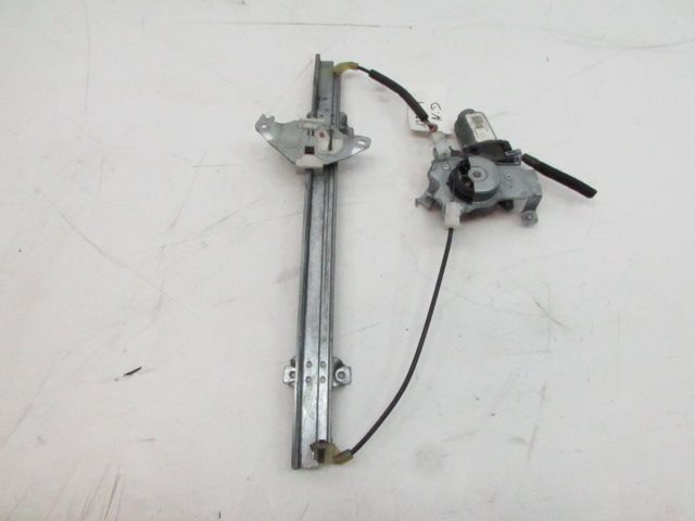 Lève-vitre électrique avant droit