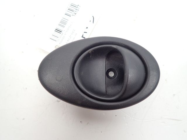 Poignée intérieure porte avant droite