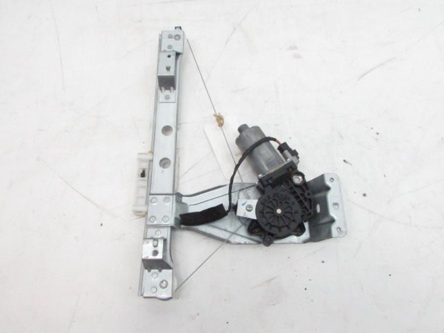 Lève-vitre électrique arrière gauche