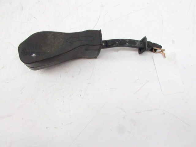 Tirant de porte avant gauche