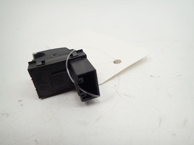 Commande lève-vitre arrière gauche