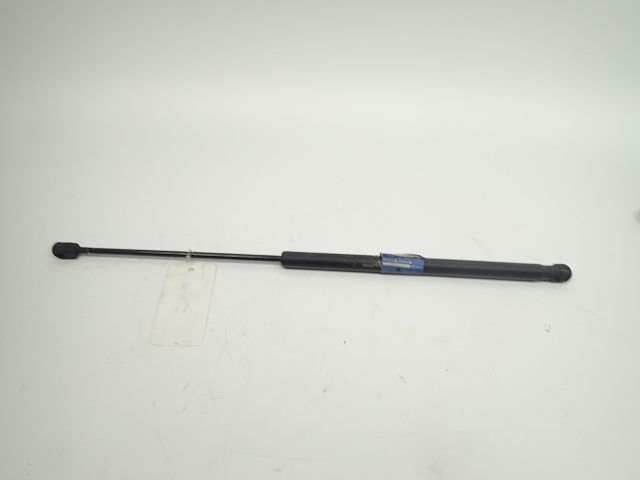 Verin droit de capot