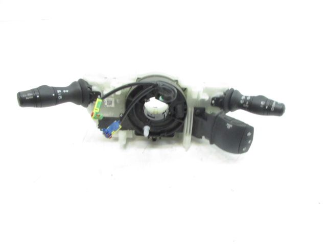 Commande sous-volant