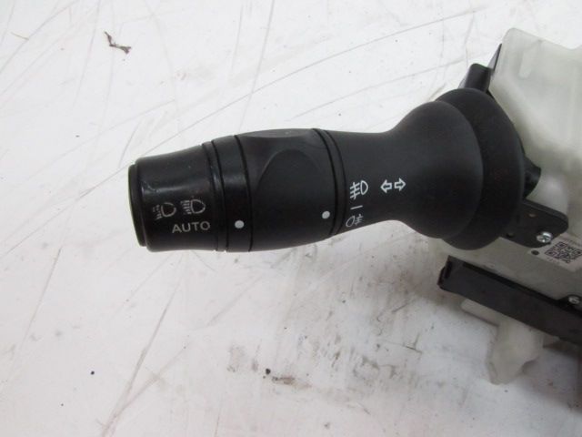 Commande sous-volant