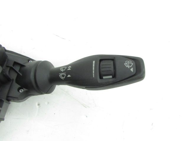 Commande sous-volant