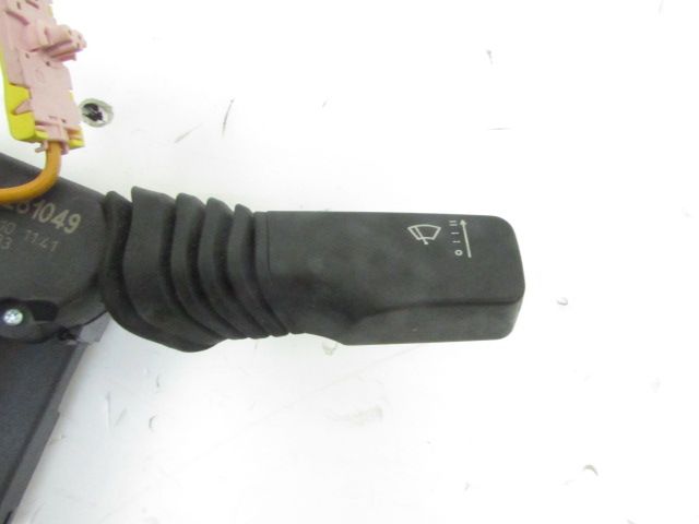 Commande sous-volant