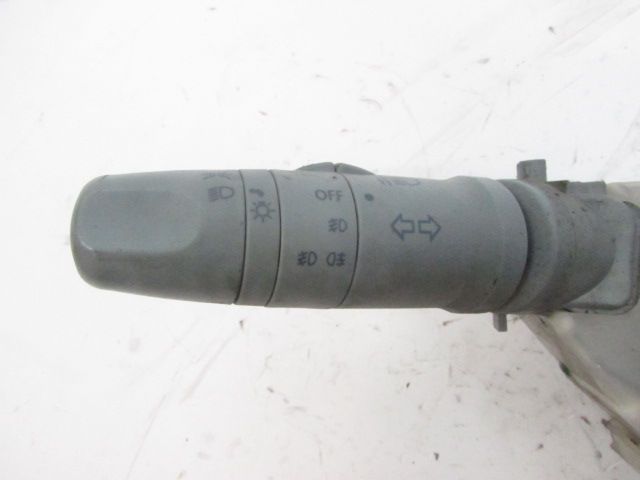 Commande sous-volant