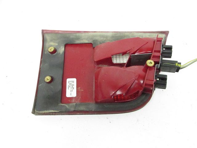 Feu arrière intérieur droit