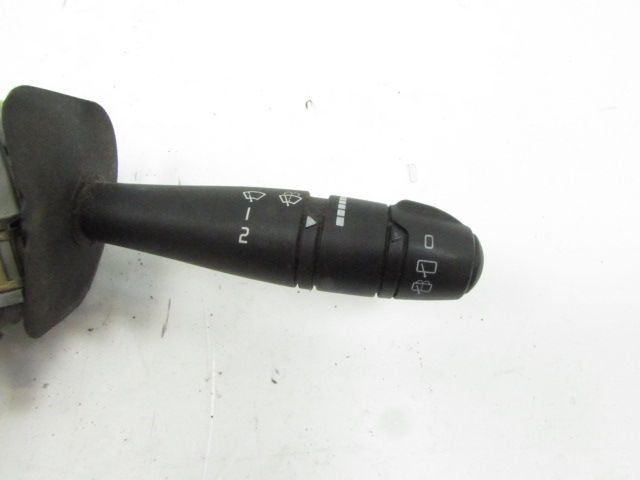 Commande sous-volant