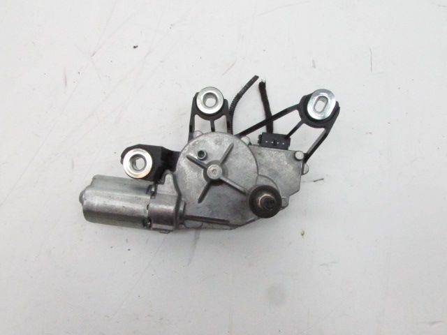 Moteur d'essuie glace arrière