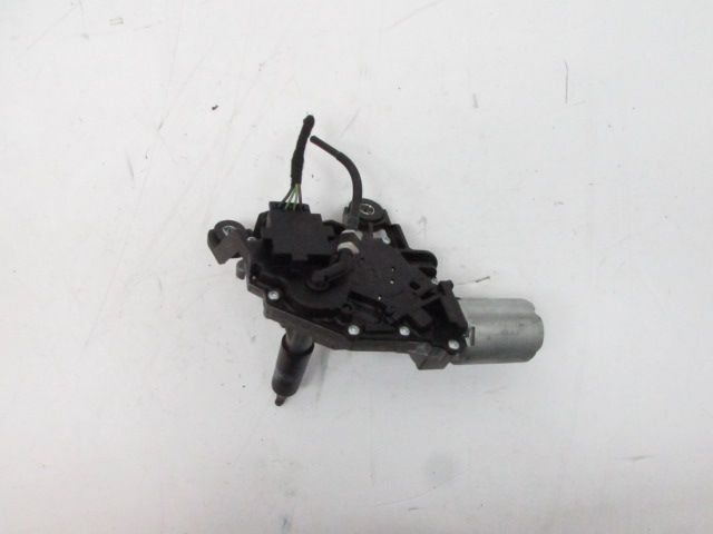 Moteur d'essuie glace arrière