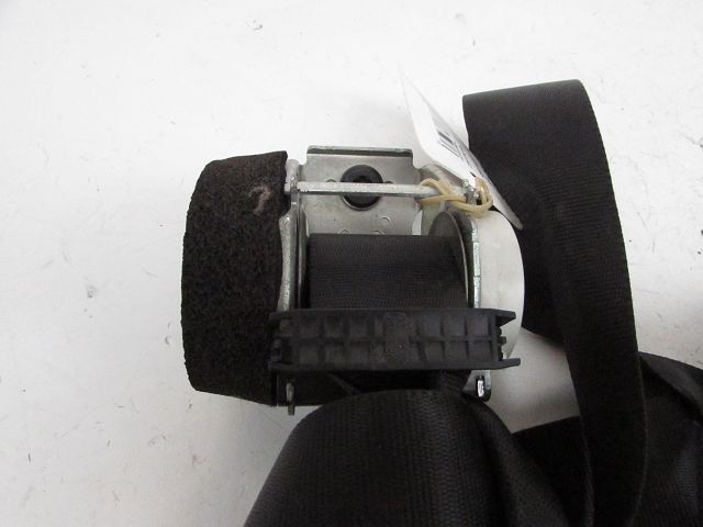 Ceinture arrière droite