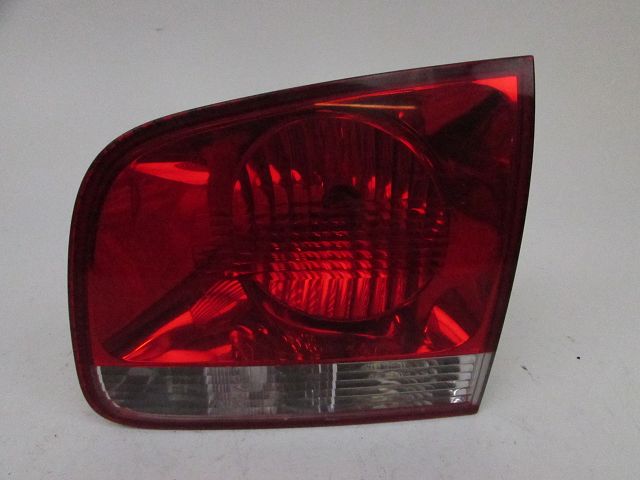 Feu arriere interieur droit