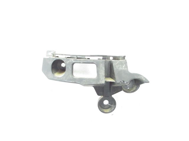 Support gauche de pare-choc arrière