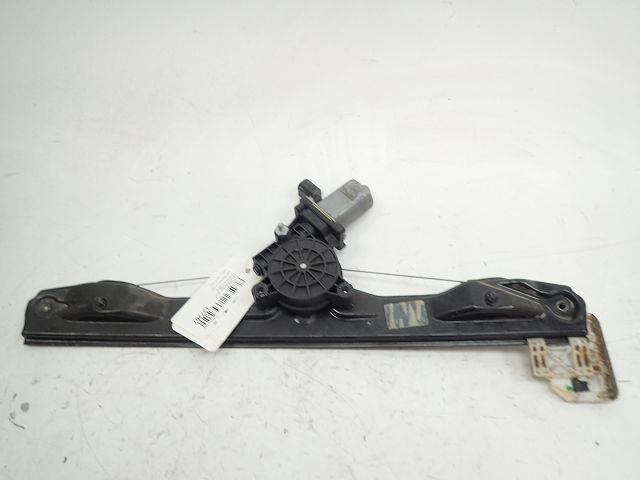 Lève-vitre électrique avant droit