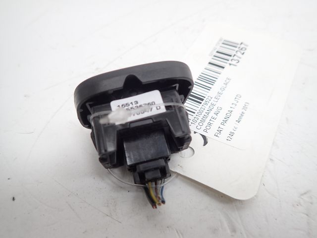 Commande lève-vitre avant gauche