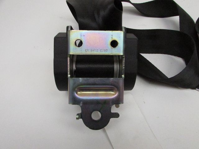 Ceinture arrière droite