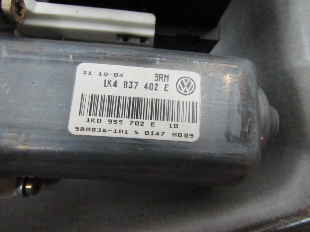 Lève-vitre électrique avant droit