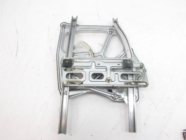 Leve-vitre electrique arriere gauche