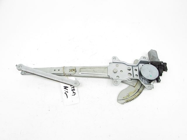 Lève-vitre électrique avant gauche