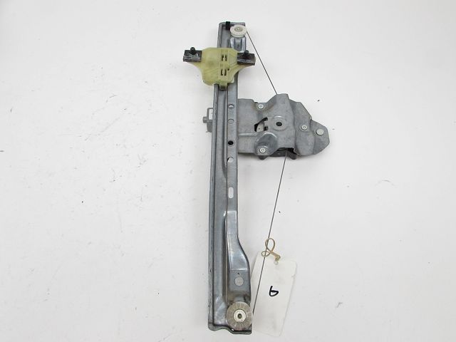 Lève-vitre électrique avant droit