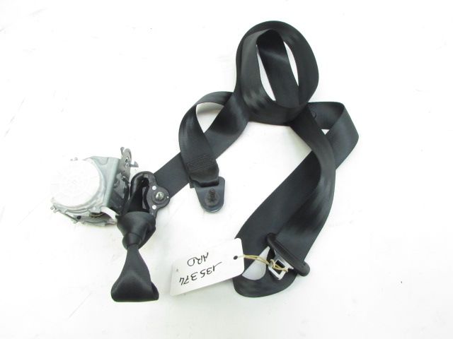 Ceinture arrière droite