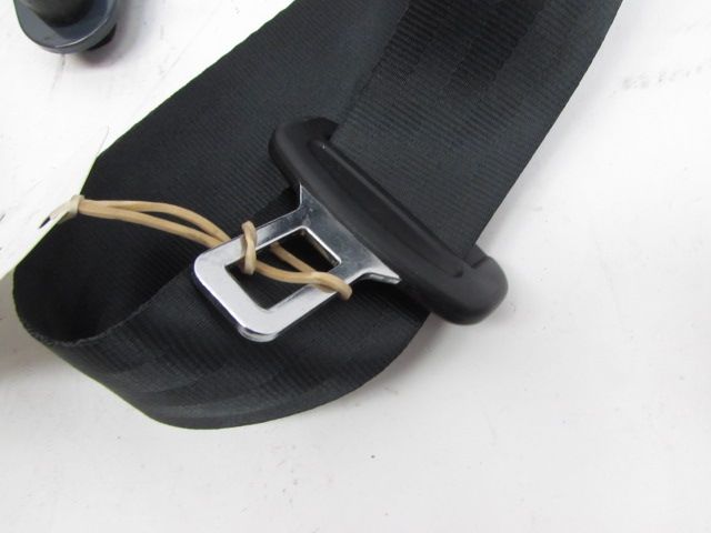 Ceinture arrière droite