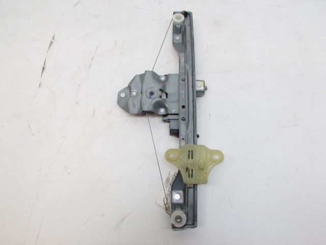 Lève-vitre électrique avant gauche