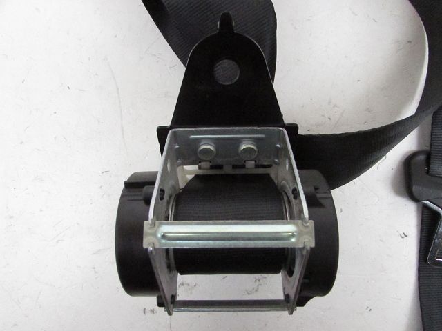 Ceinture arrière gauche