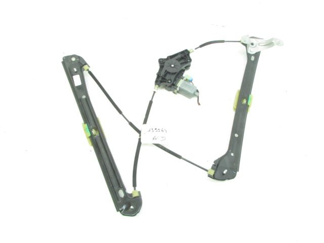 Lève-vitre électrique avant droit