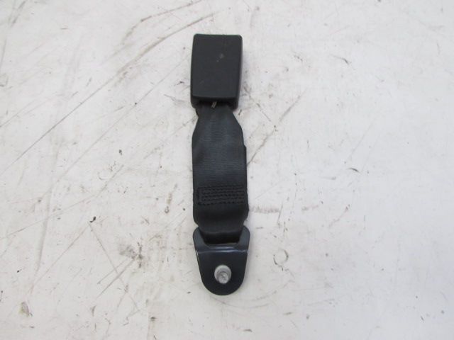 Ancrage ceinture arrière droit