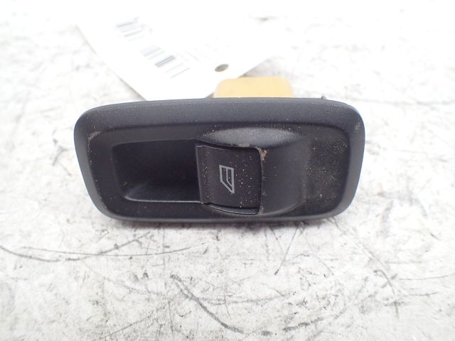 Commande lève-vitre avant droit