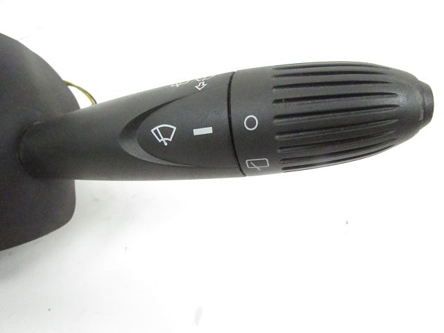 Commande sous-volant