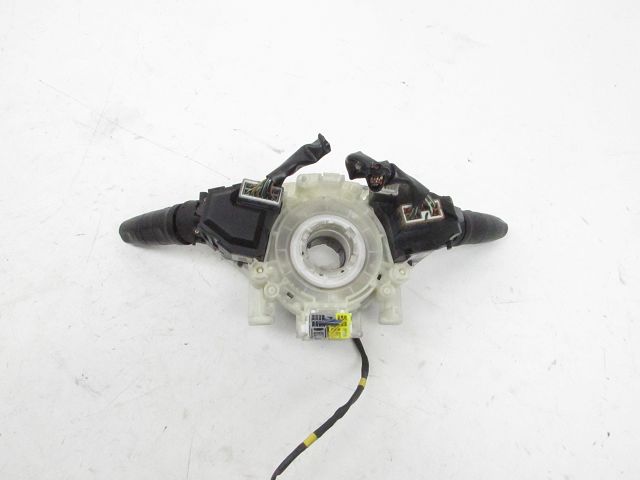 Commande sous-volant