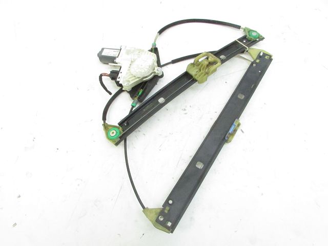 Lève-vitre électrique avant gauche