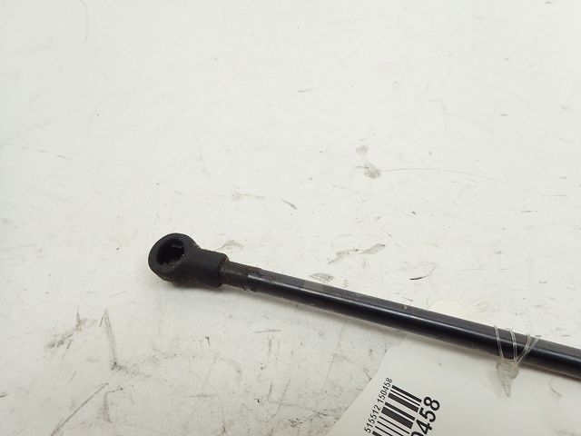 Vérin droit de capot