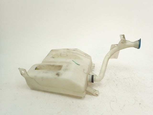 Réservoir de lave glace avant