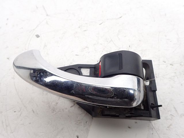 Poignée intérieure porte avant droite