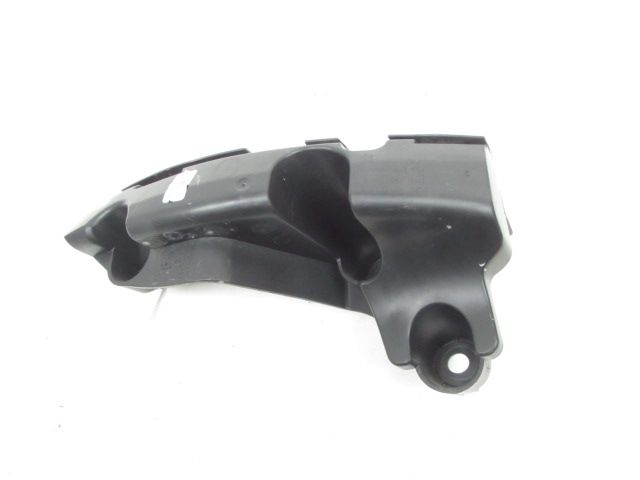Support gauche de pare-choc arrière