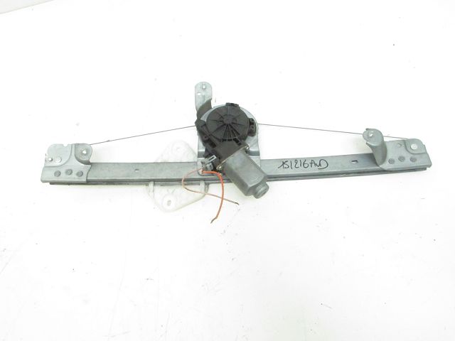 Lève-vitre électrique avant droit