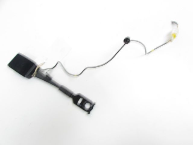 Ancrage ceinture avant droit