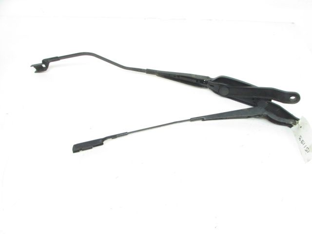 Bras d'essuie-glace avant