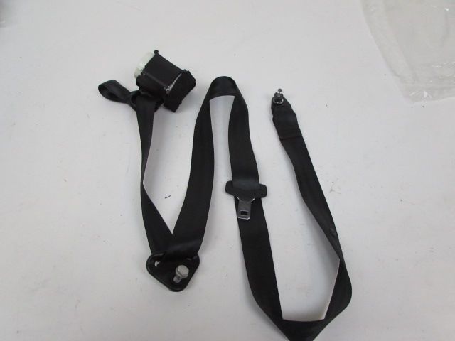 Ceinture arrière droite