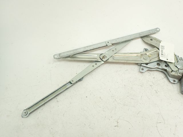 Lève-vitre électrique avant droit